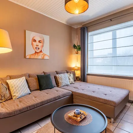 Lilly-fleur Vakantieverhuur Apartman *